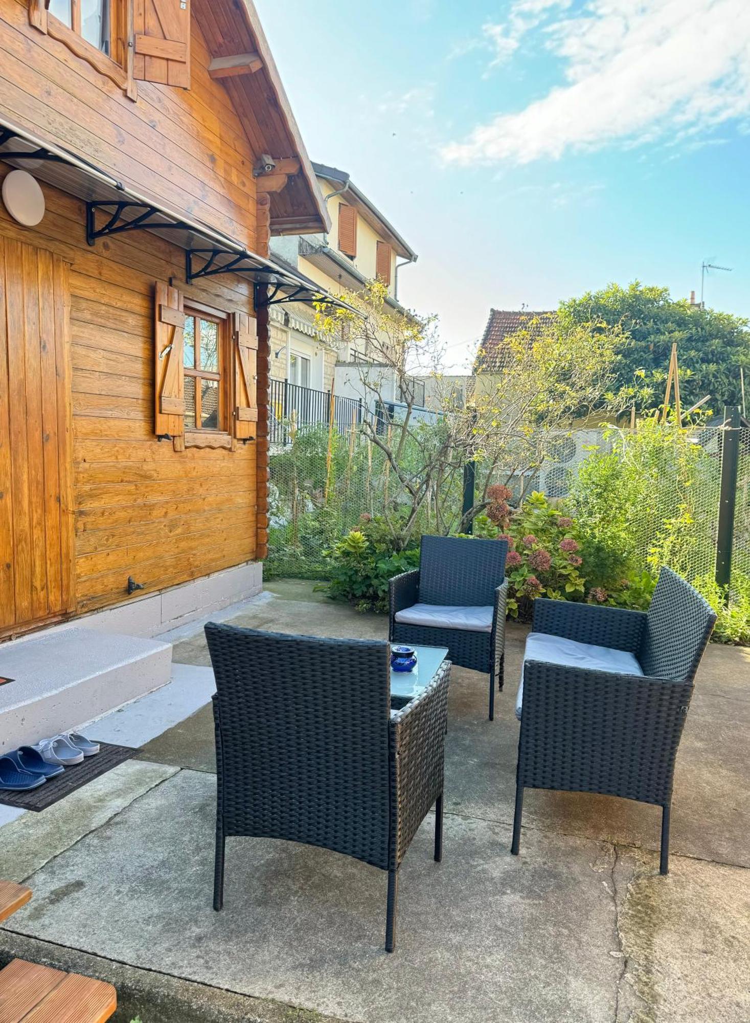 Cozy Cottage Paris Suburb! โบบิญญี ภายนอก รูปภาพ